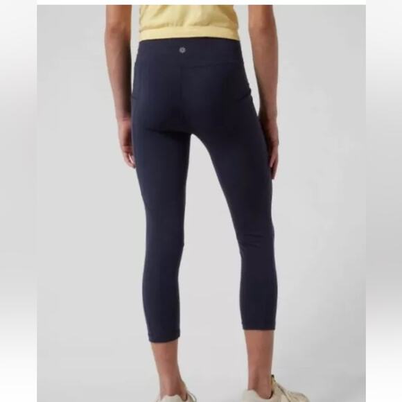 NWT Athleta Girl High Rise Stash Your Treasures Capri Tight Navy Size Large/12 - Picture 5 of 15
